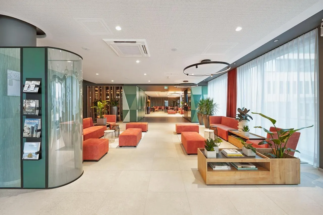 H+ Hotel Frankfurt إشبورن