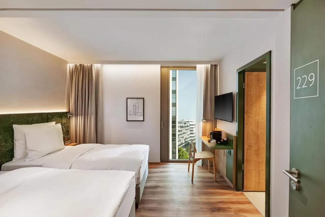 H+ Hotel Frankfurt Эшборн